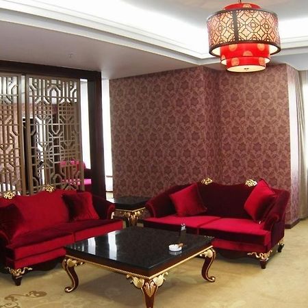 Gansu International Lanzhou Exterior photo