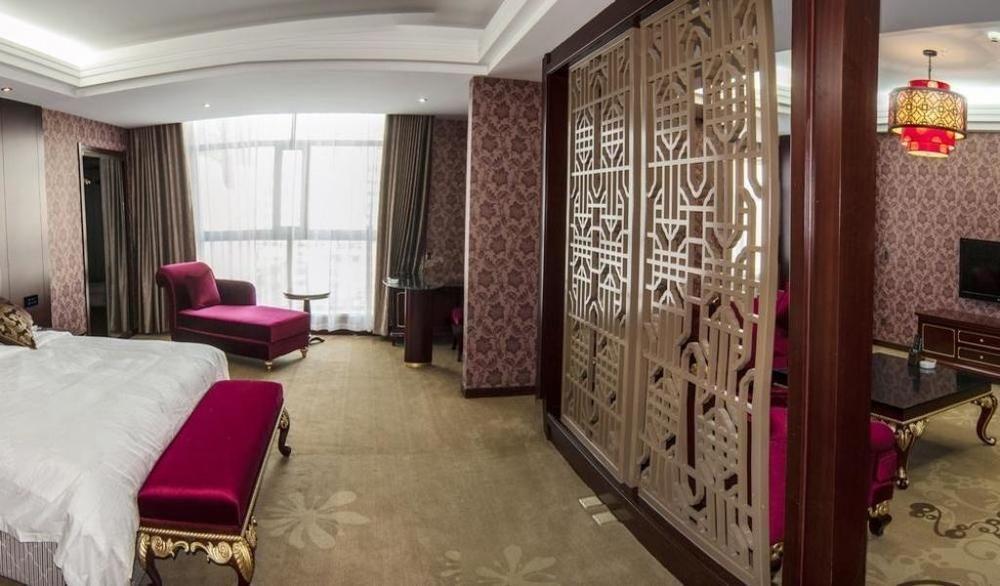 Gansu International Lanzhou Exterior photo